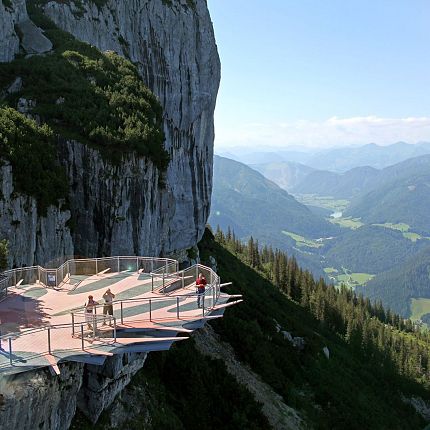 Aussichtsplattform auf der Steinplatte Waidring Simon Oberleitner