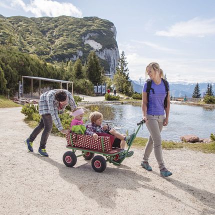 Steinplatte Waidring trägt das Gütesiegel der Sommer-Bergbahnen