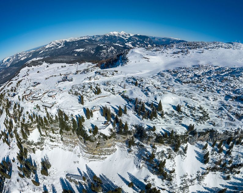 steinplatte-triassicpark-winterwanderweg-panorama-c-jobstl-1